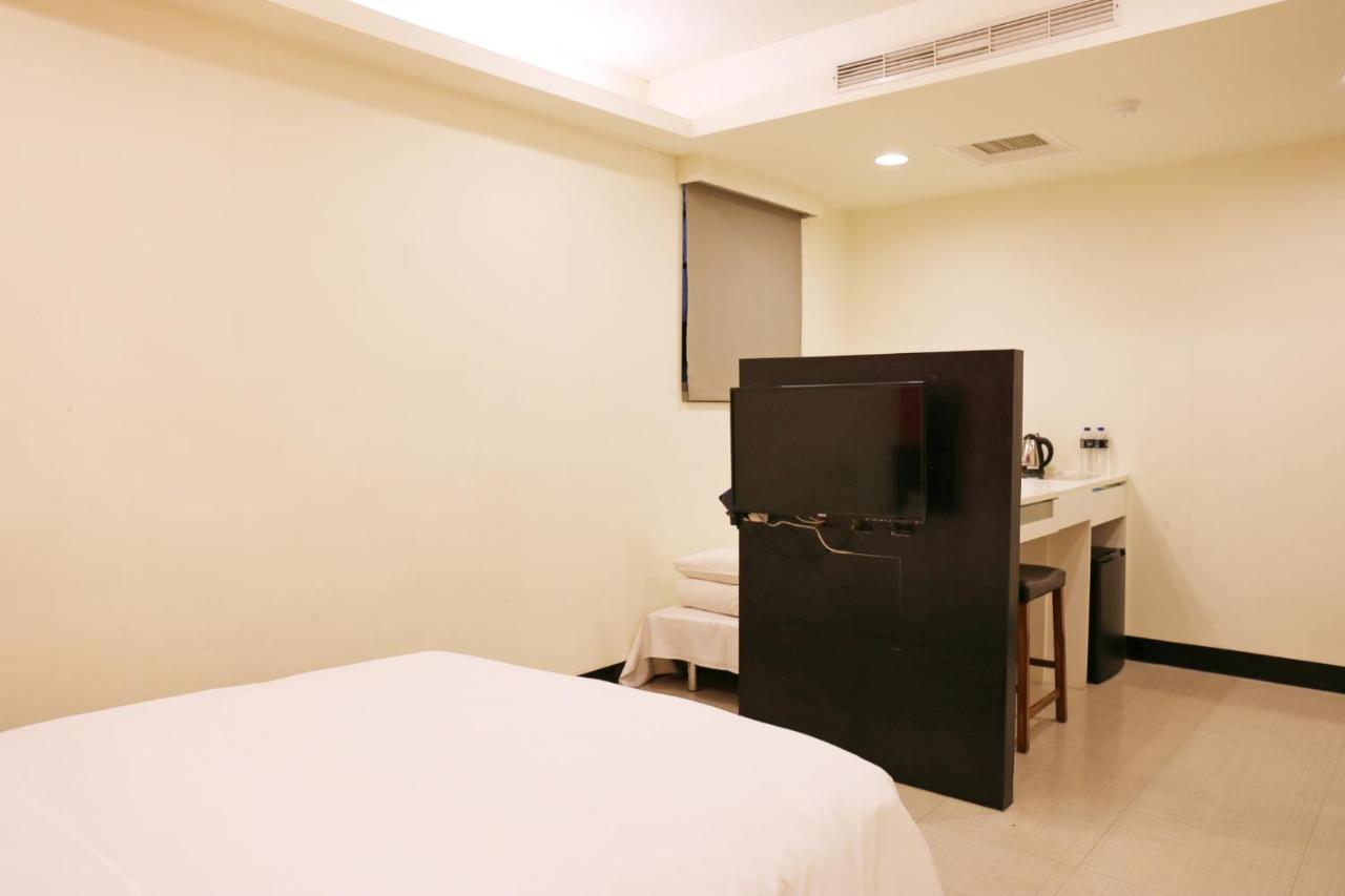 Persimmon Hotel Hsinchu City Exterior photo